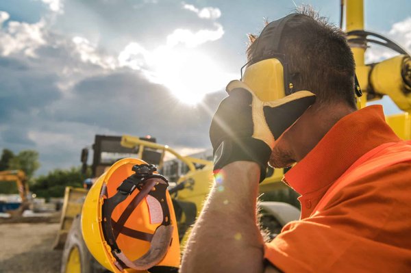 les avantages des moniteurs avec technologie anti-scintillement pour réduire la fatigue oculaire